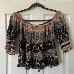 BUNDLE 3/$12 Charlotte Russe Off the Shoulder Top